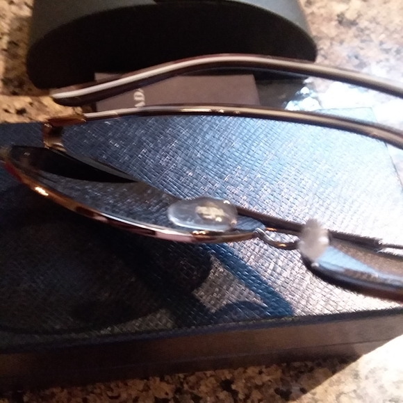 Prada  Sunglasses - Picture 4 of 8